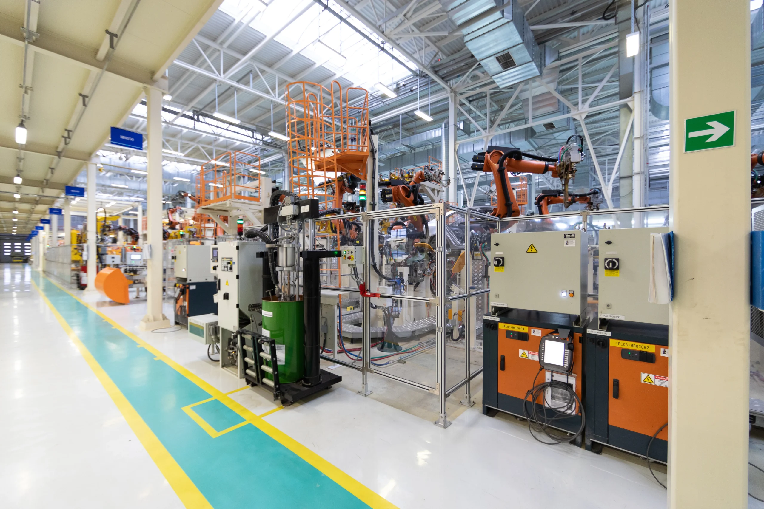 plant-automotive-industry-shop-production-assembly-machines